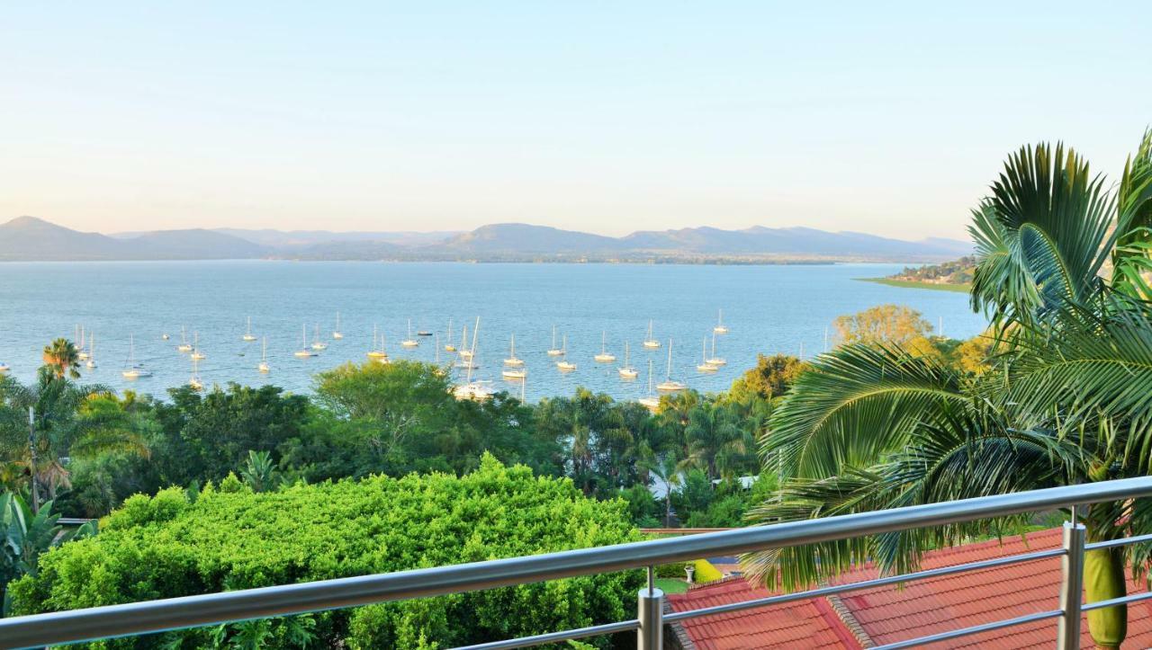 Stirling Manor Boutique Guest House Hartbeespoort Eksteriør bilde