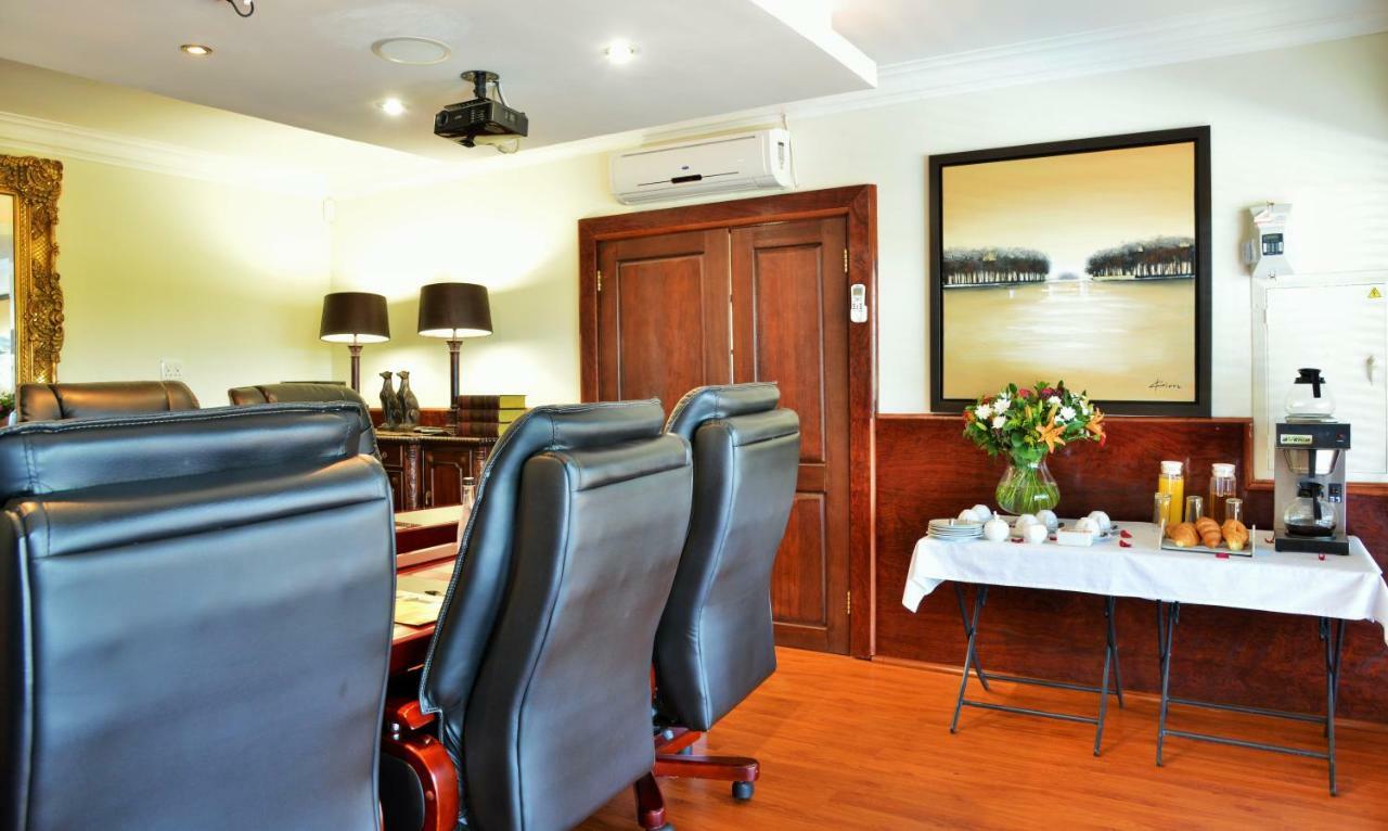 Stirling Manor Boutique Guest House Hartbeespoort Eksteriør bilde